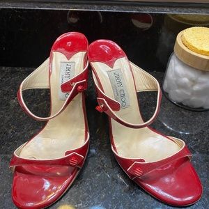 worn very few times.